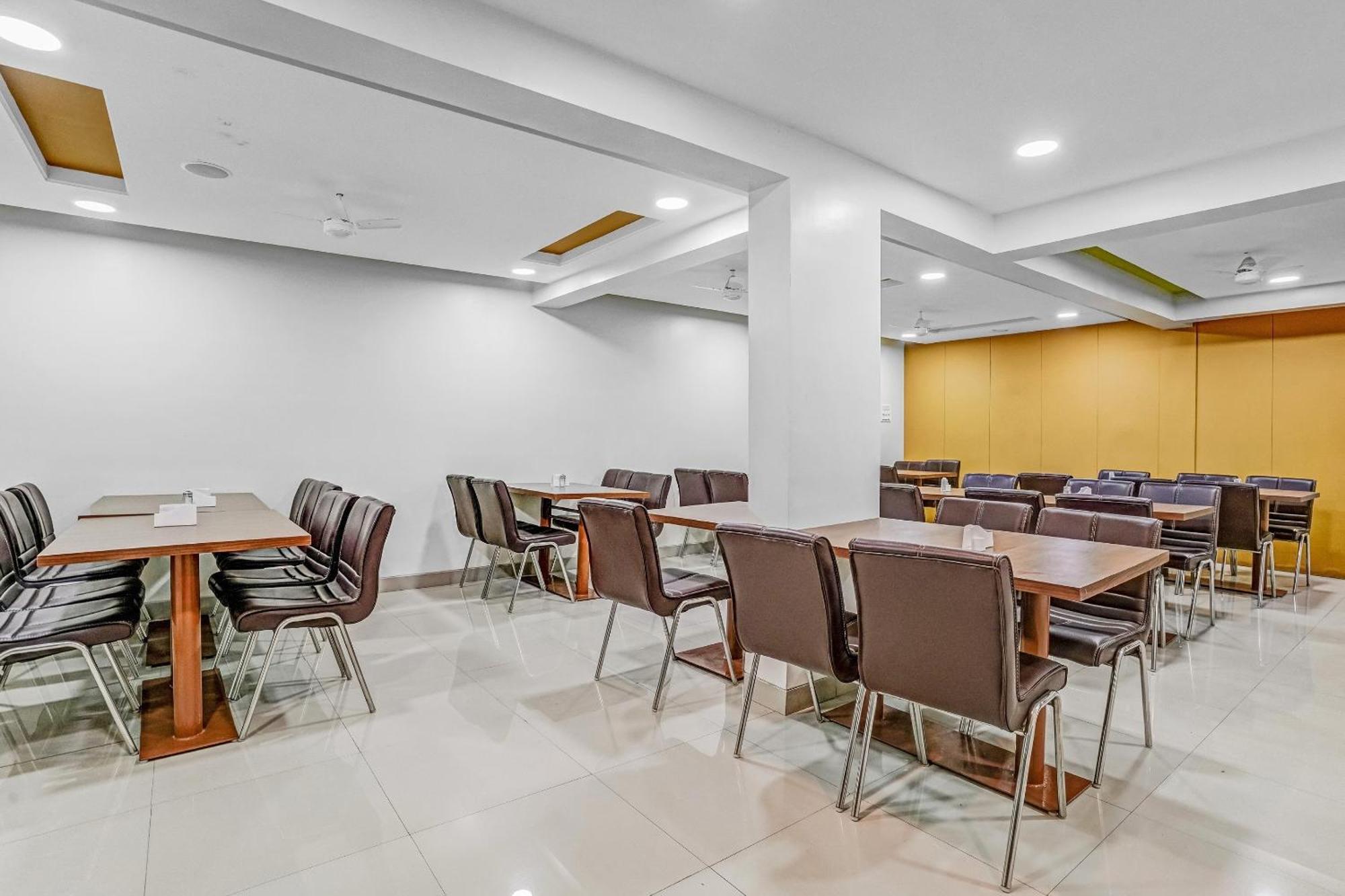 Super Hotel O Homely Stay Aurangabad  Bagian luar foto